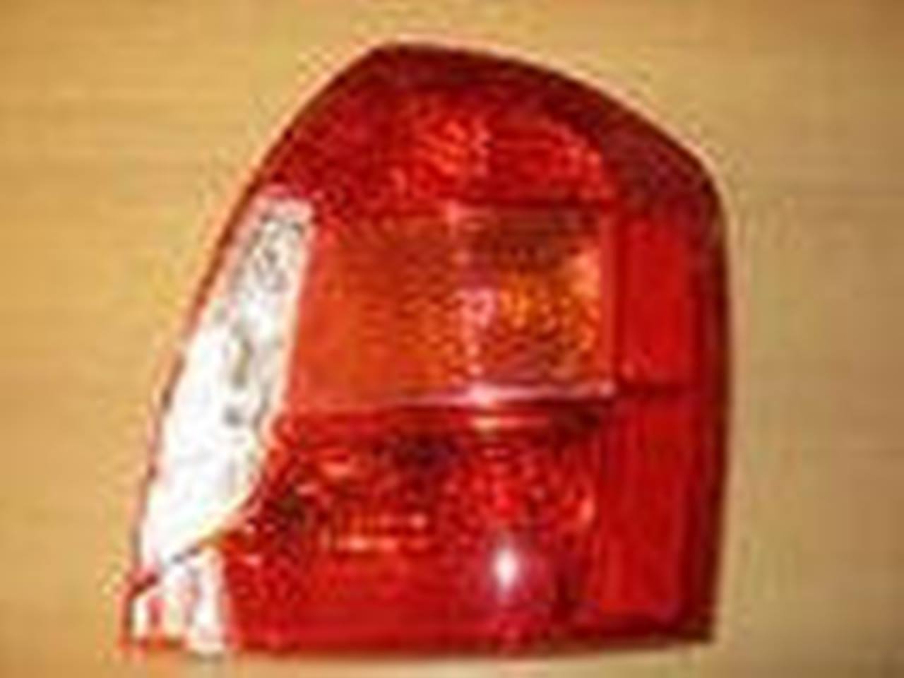 Фонарь задний правый Hyundai Verna 07-