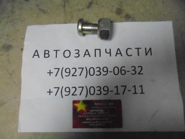Болт с гайкой переднего правого колеса Baw Fenix 1065 ЕВРО-3 