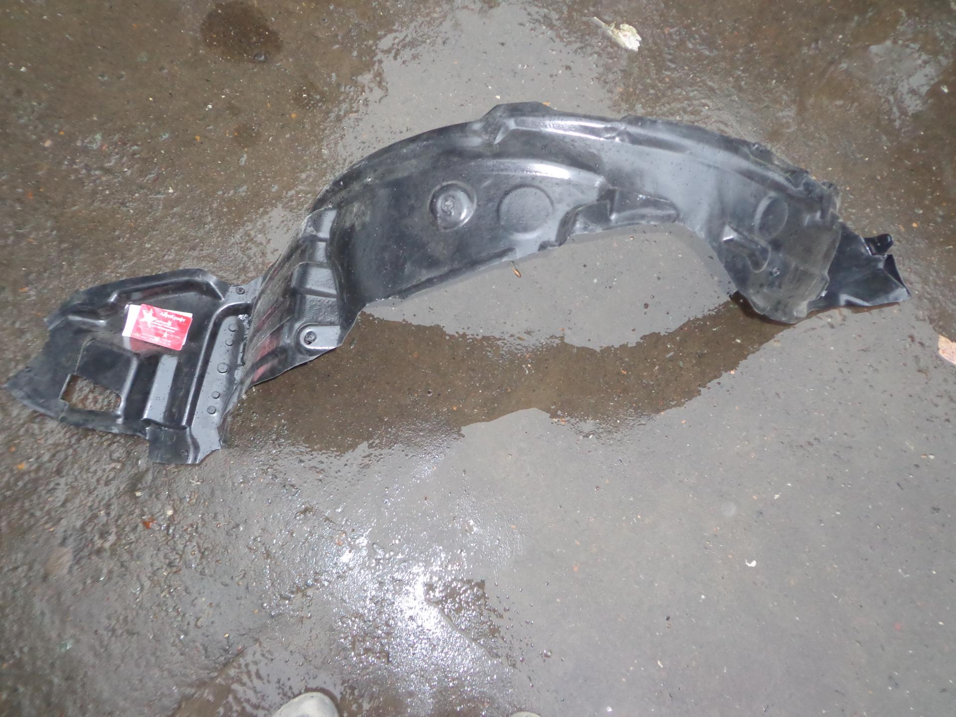 Подкрылок передний правый BYD F3, F3R 