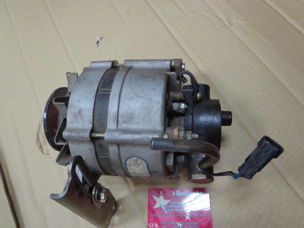 Генератор с насос гуром в сборе Б/У (контрактный ДВС) 4100QBZL / 28V / 35A DH2929 Yuejin 1080