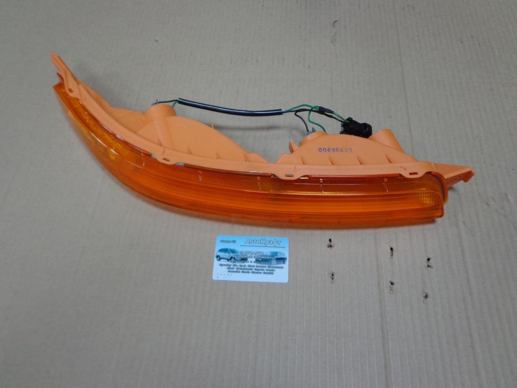 Указатель поворота под фарой правый Chevrolet Aveo 04- Указатель поворота под фарой правый Chevrolet Aveo 04-