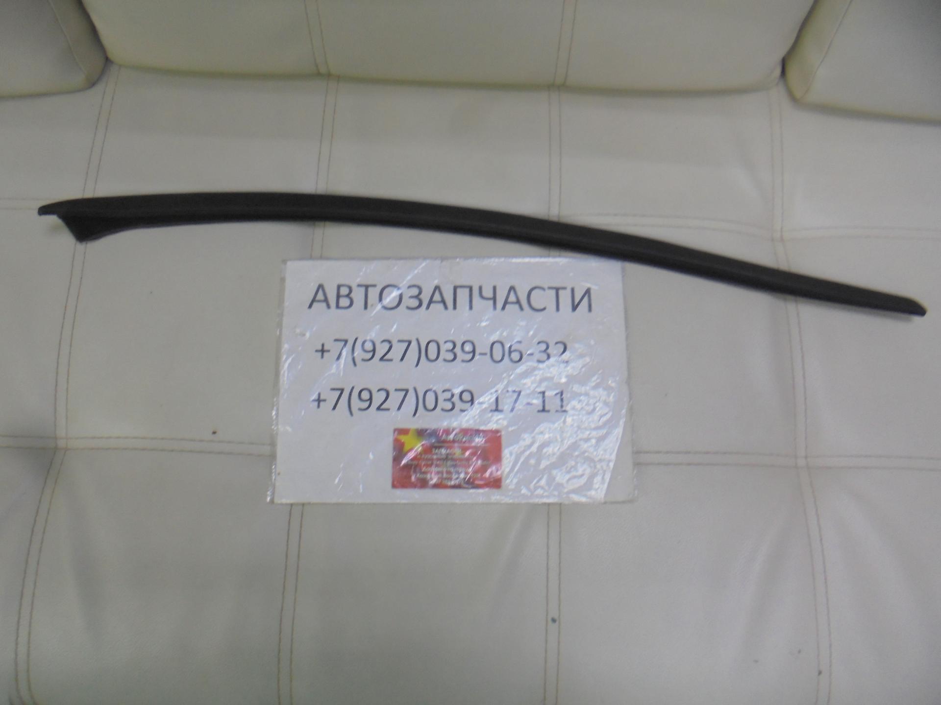 Накладка лобового стекла правая Zotye T600