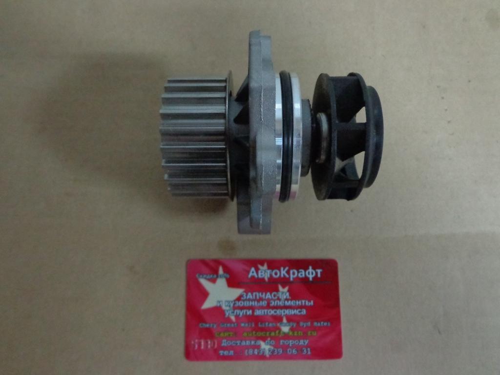 Помпа водяная FAW Besturn B50 Помпа водяная FAW Besturn B50