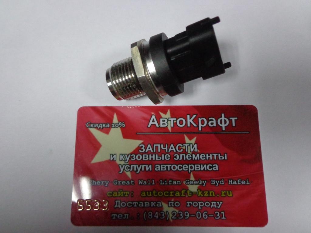 Датчик давления топлива на рампу топлива Baw Fenix 1044 Eвро 3