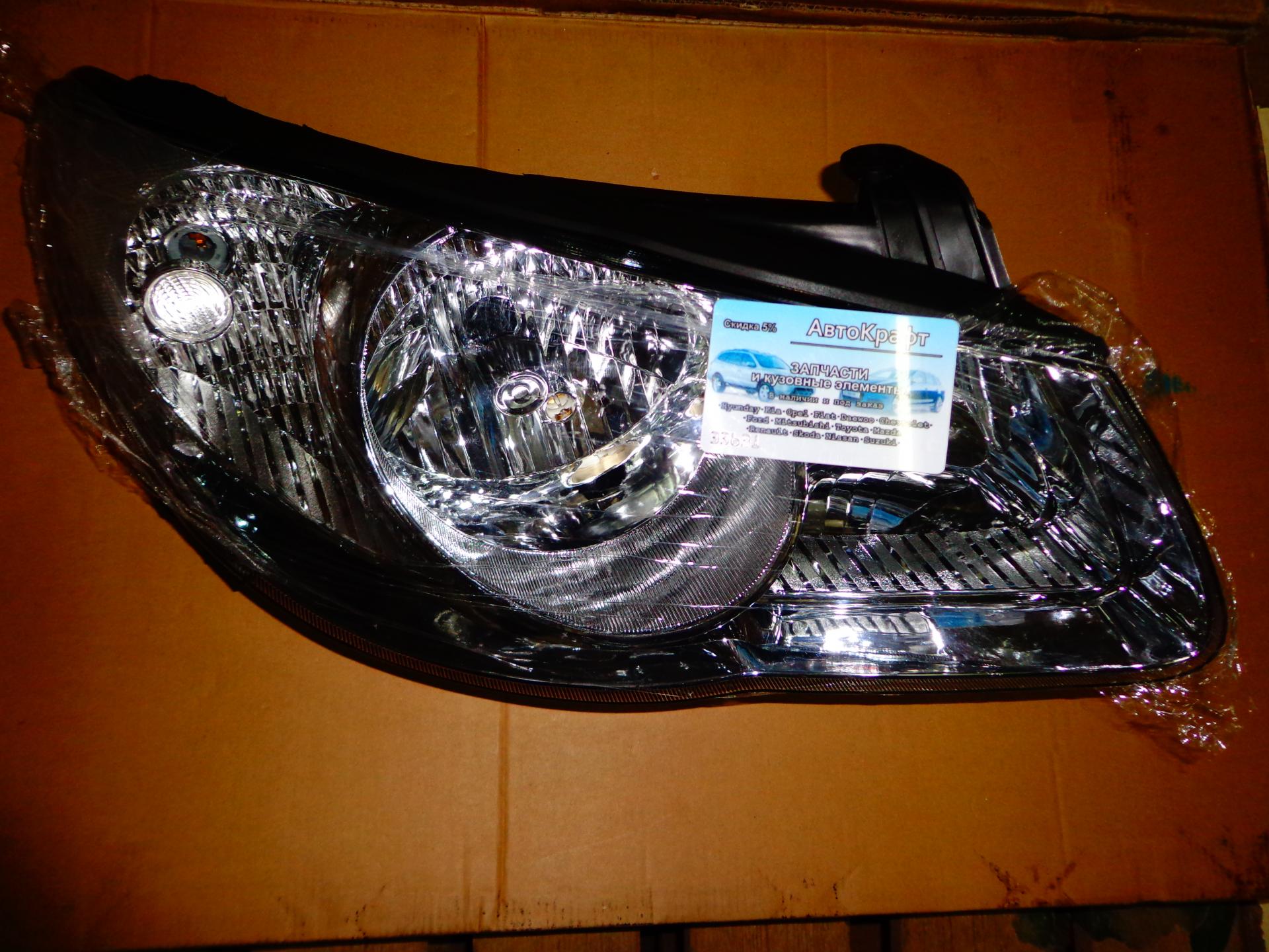 Фара правая под корректор Hyundai Elantra 2007-
