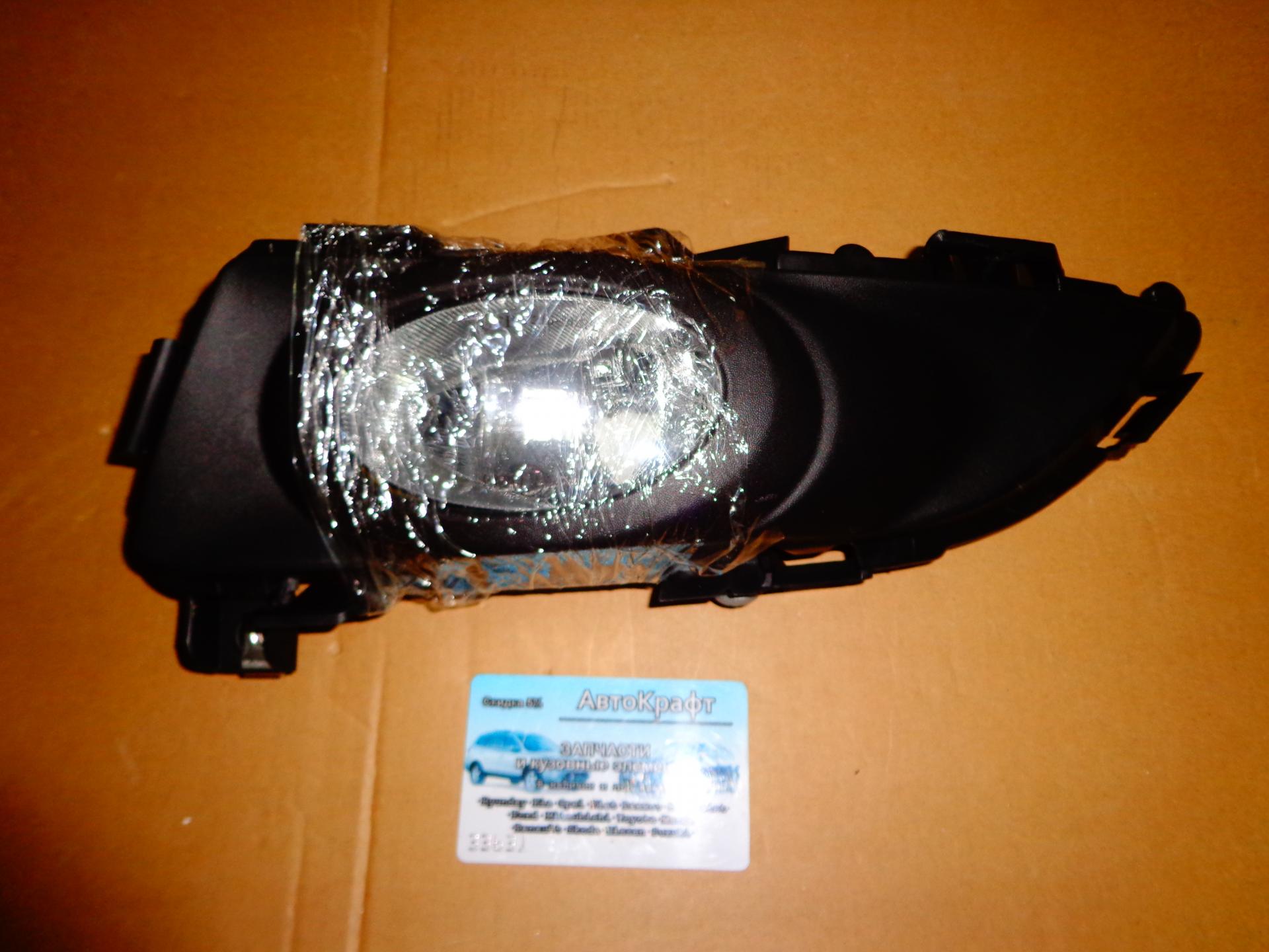 Фара противотуманная левая Mazda 3 H/B 2004-