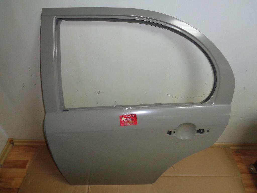 Дверь задняя левая FAW V5 