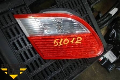 Фонарь внутренний левый Fiat Albea