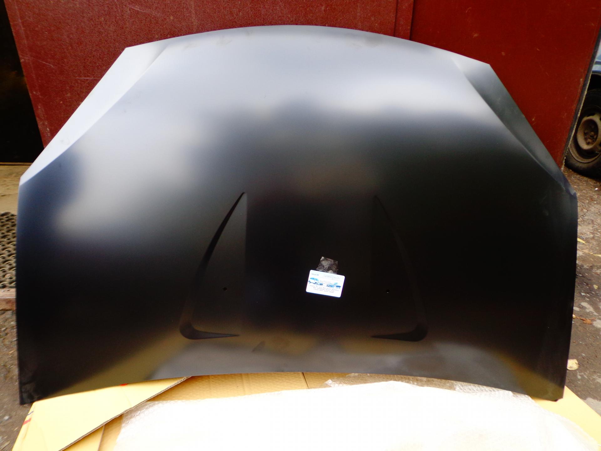 Капот Renault Sandero 2008-