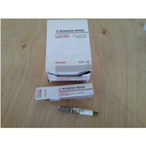 Свеча зажигания  Mitsubishi Outlander 3L