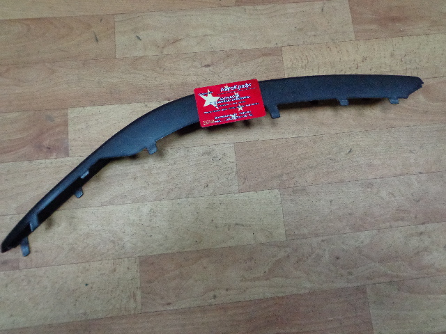Молдинг переднего бампера правый Chery M11