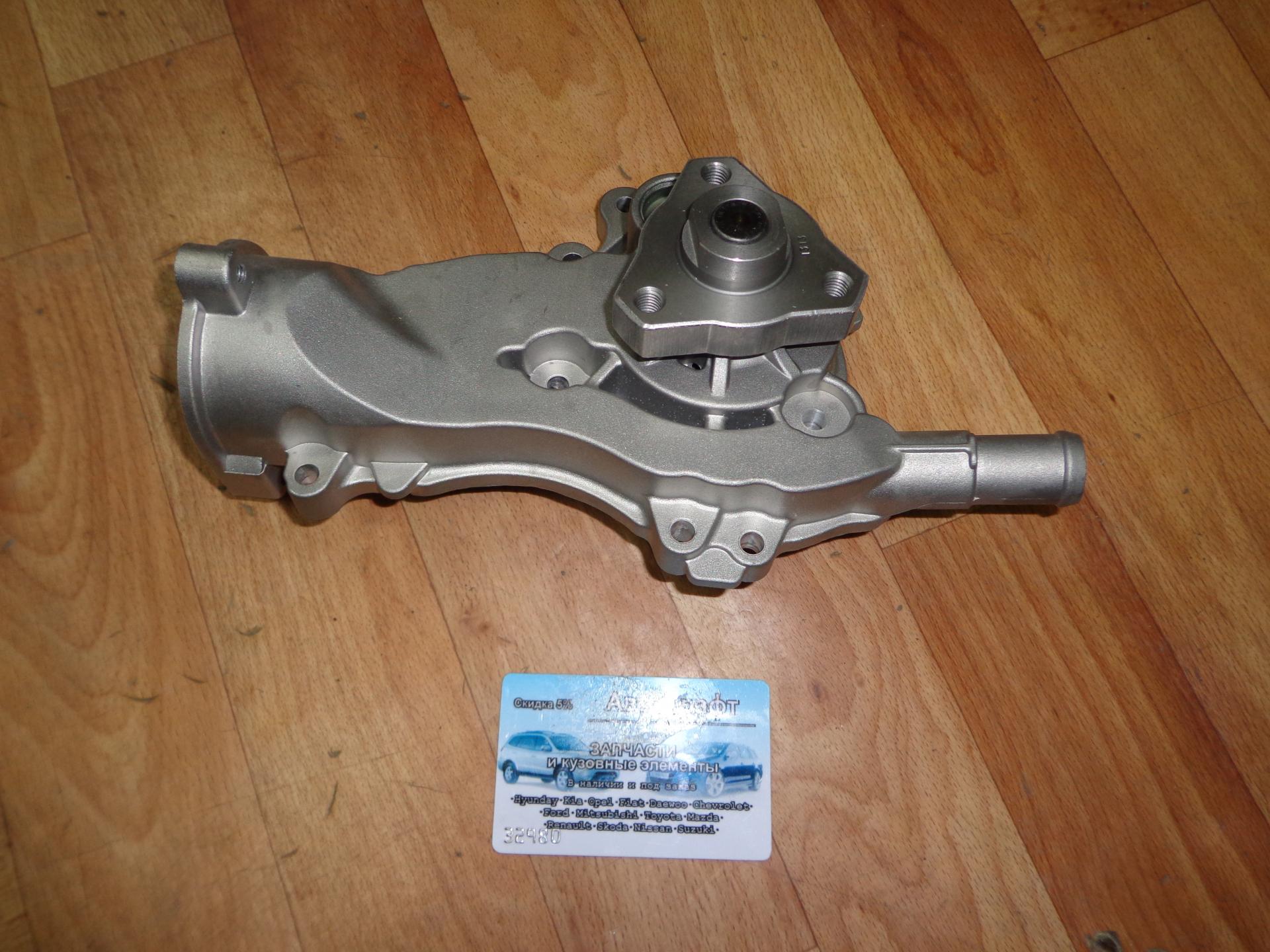 Насос водяной Opel Astra J
