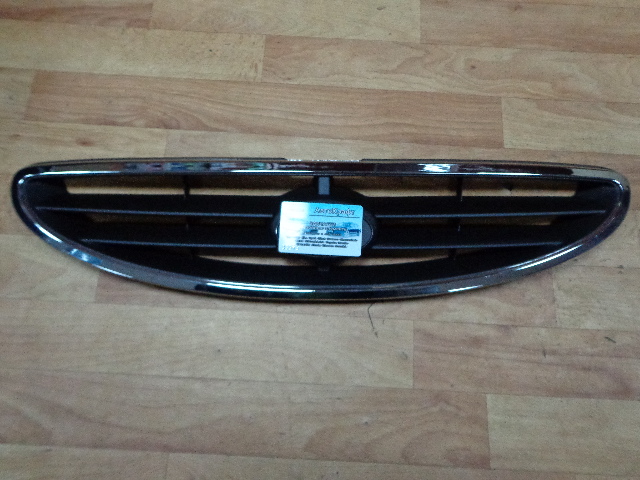 Решетка радиатора Hyundai Accent