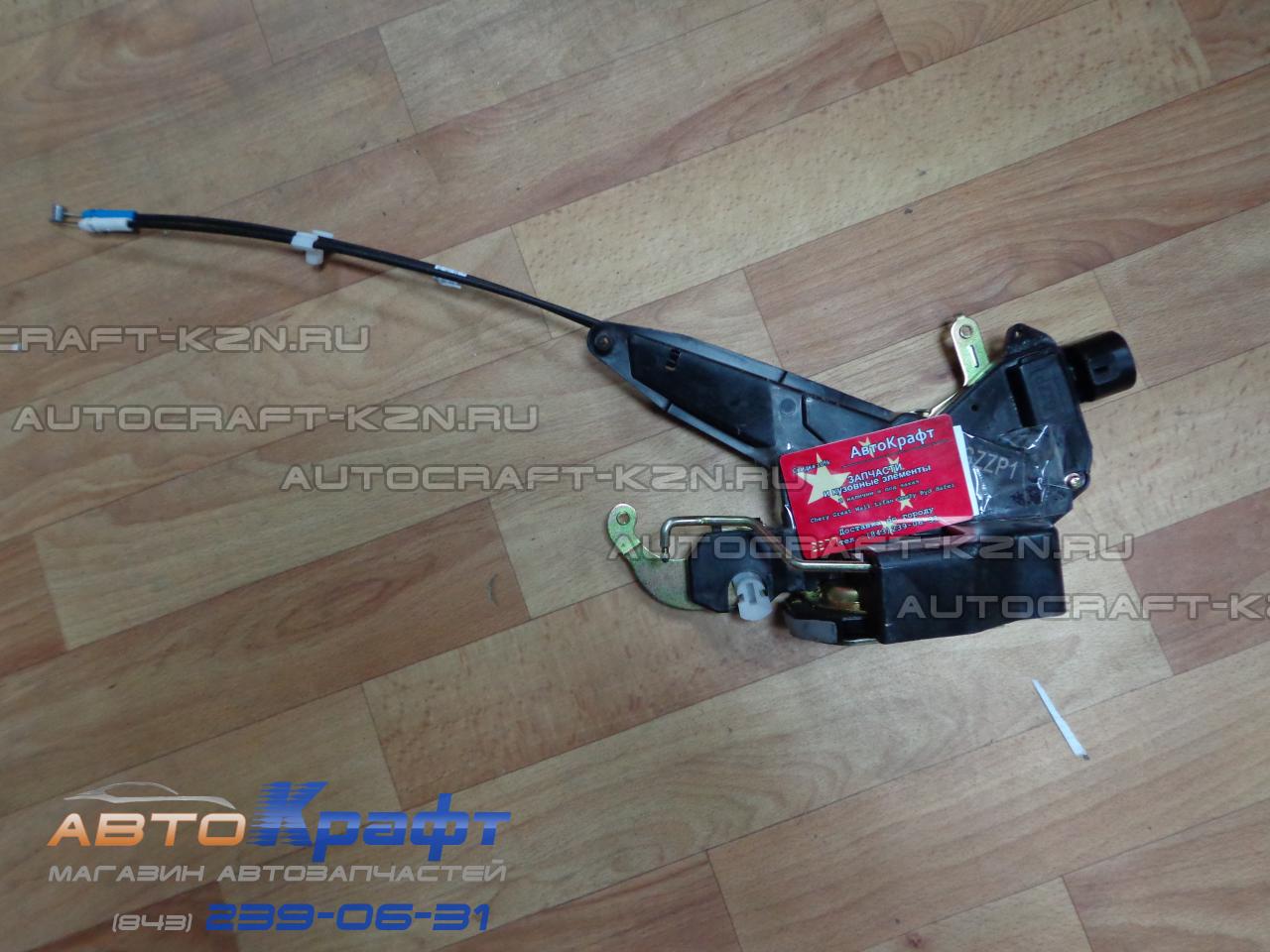 Замок двери передней правое Geely MK Cross 1018005290